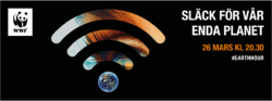 WiFi-symbol som är fylld med ett jordklot och öga. Texten "släck för vår enda planet" står till höger om denna.